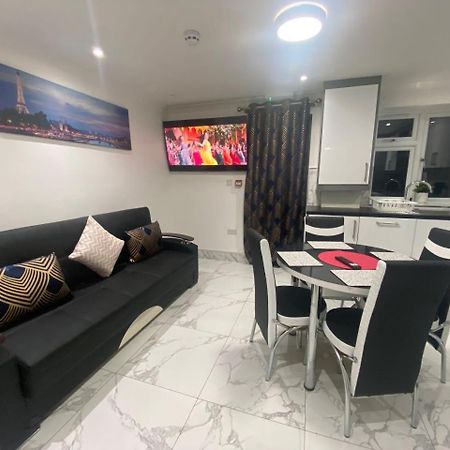 The Royal Boutique Oxford Lodge By London Sleep 6 Hayes  Luaran gambar